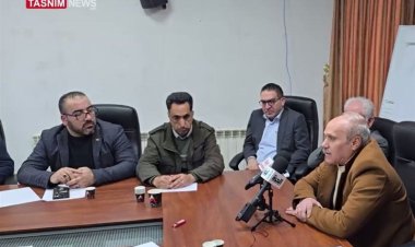 ضغوط أمريكية وإسرائيلية لإحداث تغييرات سياسية في منظمة التحرير والسلطة الفلسطينية