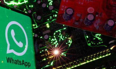 إيران.. المجلس الأعلى للفضاء السيبراني يوافق بالإجماع على رفع الحظر على واتساب وتطبيقات اخرى.