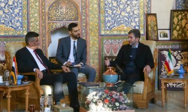 القنصلية العراقية تبدأ عملها رسميا في محافظة أصفهان وسط ايران