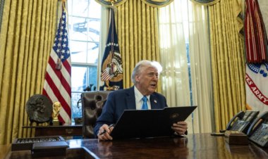 ترامب يبدي استعداده للقاء الرئيس الإيراني ويوقع مرسوما “ضد ايران”