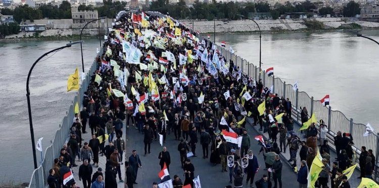 بالصور /‎الشعب العراقي يشيع الشهيدين نصر الله وصفي الدين