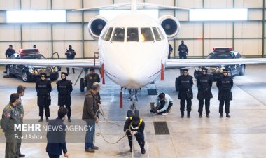 رياضية إيرانية تحطم الرقم القياسي العالمي بسحب طائرة