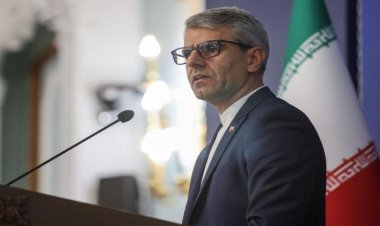 ايران نتابع تطورات سوريا وانعدام الأمن  والعنف في مناطق مختلفة من هذا البلد.