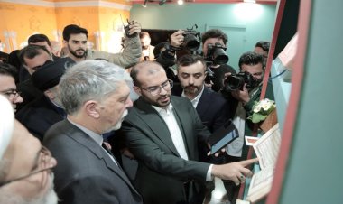 خلال معرض طهران الدولي للقرآن الكريم.... إشادة بالتقنية الرقمية في مصحف العتبة الحسينية