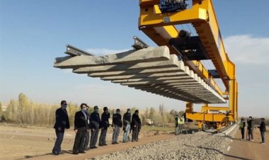 ما الجديد في مشروع “قطار شلامجة-البصرة”؟  أ