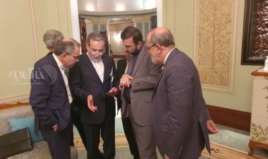 انتهاء المحادثات غير المباشرة بين ايران والولايات المتحدة في مسقط