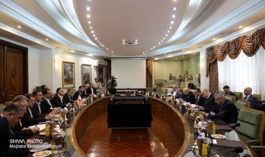 العراق وإيران يبحثان التعاون بمجالات الطاقة والكهرباء والغاز