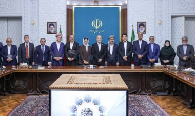 الرئيس الإيراني يلتقي مع أربعة محافظين من إقليم كردستان العراق ومحافظات ايرانية اخرى