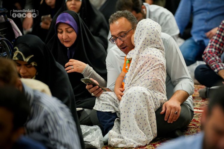 المرقد الرضوي يستضيف ملايين الزوار احتفالا بعيد ميلاد الامام الضامن الرؤوف