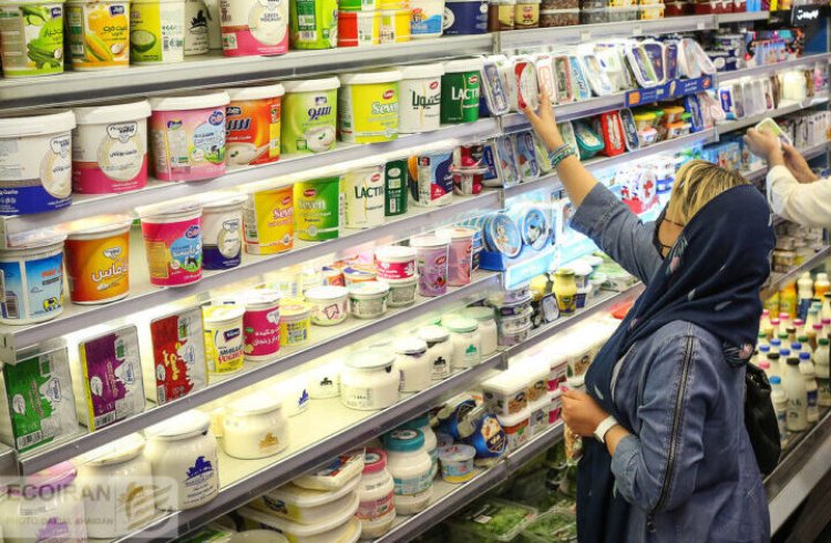 إيران… خفض الرسوم الجمركية لواردات السلع الأساسية والأدوية إلى 1 بالمائة