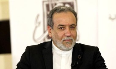 عراقجي: التخصيب حق لايران والقدرات الصاروخية غير قابلة للتفاوض..تفعيل آلية الزناد بمثابة هجوم عسكري