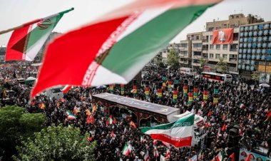 اقامة مراسم تشييع حاشد ومهيب لشهداء العدوان الإسرائيلي في العاصمة الإيرانية طهران