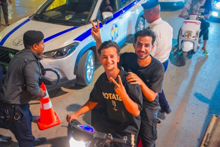 بالصور مدينة بابل العراقية : تخرج باحتفالات بعد نصر إيران وتأييد شعبي لقيادتها الدينية والسياسية