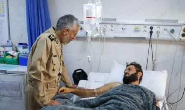 الأدميرال سياري: الصمود خلال العدوان الصهيوني علی ایران يؤشر على الجهاد في سبيل الله