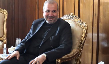 السفير الإيراني يقدم شكره إلى المرجعية والحكومة والشعب العراقي بنجاح زيارة الأربعين