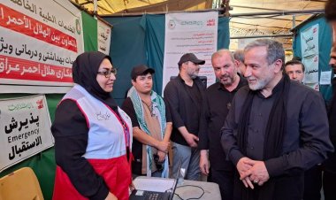 بالصور .. وزير الخارجية الإيراني  برفقه السفير آل صادق يتفقد مواكب الخدمة لأبناء بلده في زيارة الأربعين