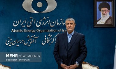 ردا على وزير الطاقة الأمريكي .. اسلامي: طهران لا تتلقى الأوامر من أحد