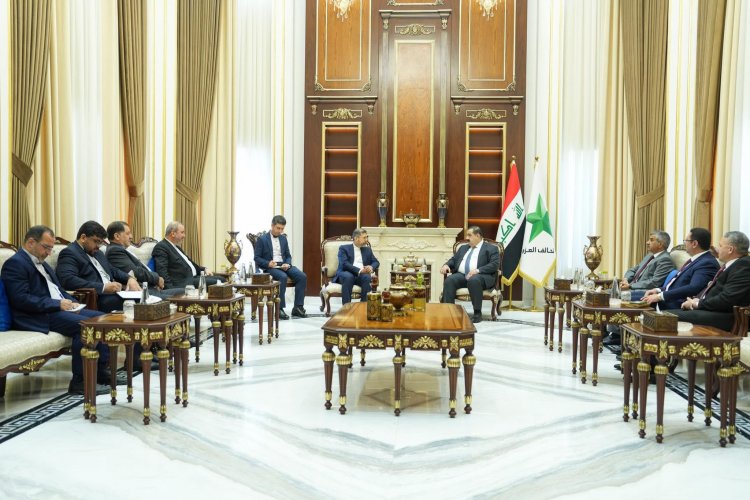 وفد دبلوماسي إيراني يبحث في بغداد تعزيز التعاون المشترك بين البلدين