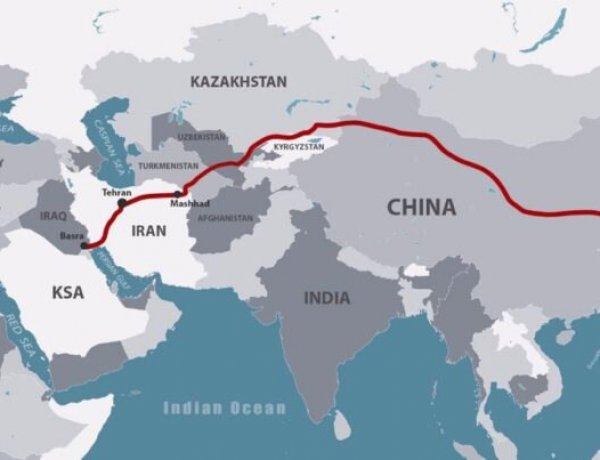 إيران توقع اتفاقية سداسية لتعزيز الممر الاقتصادي الشرق–غرب