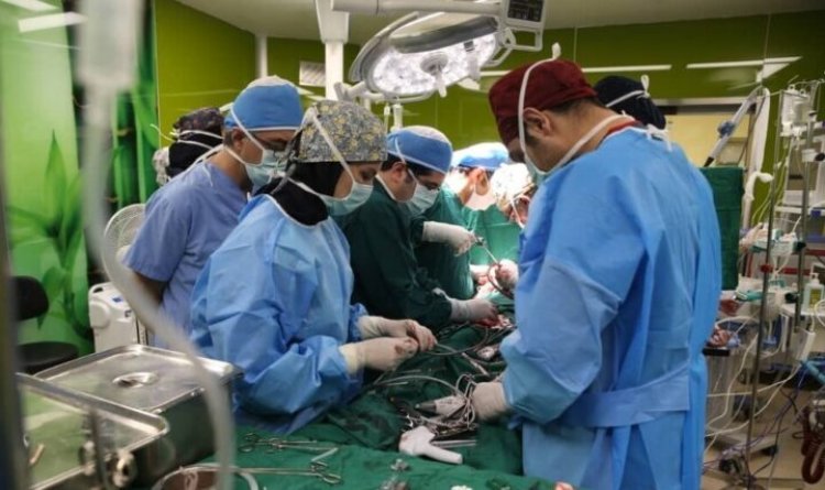 إيران بصدد إصدار بطاقة مصرفية لتسهيل الشؤون المالية للمرضى الأجانب