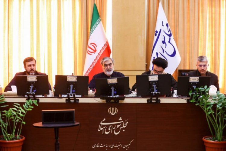 إيران تدرس «الرد المتماثل» على قرار «الوكالة الذرية»