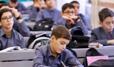 إيران.. إعادة فتح المدارس بعد أسبوع من الإغلاق