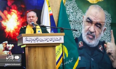 المستشار العسكري للمرشد الأعلى: اطلاق مئات الصواريخ بعيدة المدى، ارغم العدو الصهيوني على التراجع وطلب وقف اطلاق النار