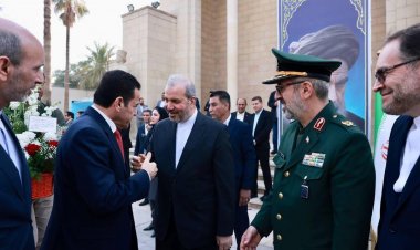 السفير الإيراني في بغداد يدعو إلى تشكيل الحكومة في العراق بعيداً عن التدخلات الخارجية “خاصة الأمريكية”