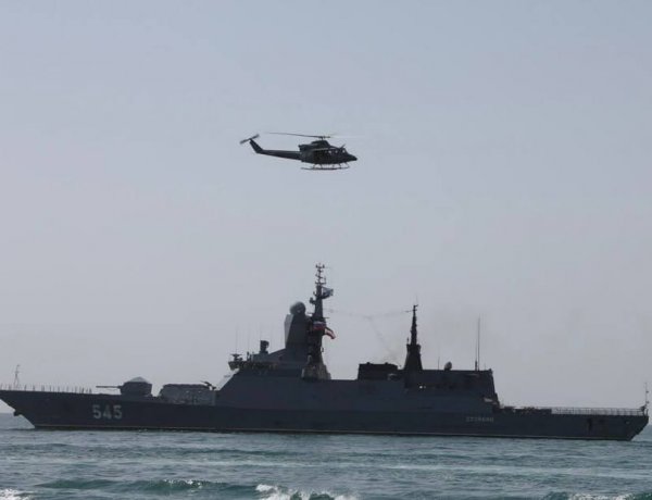 انتهاء المناورات البحرية بين ايران وروسيا