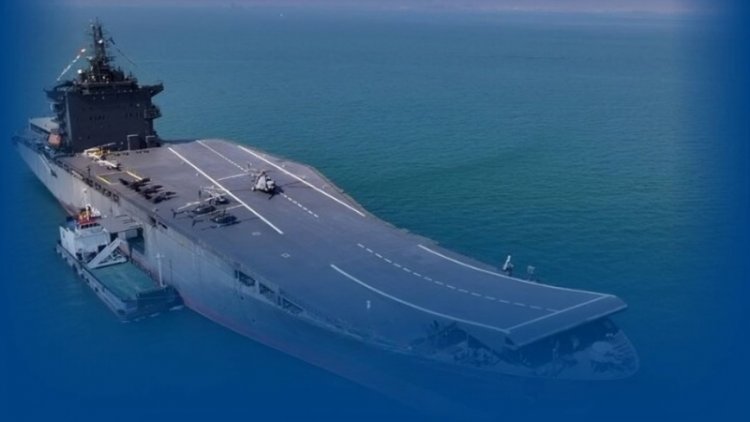 الأقمار الصناعية ترصد تموضع حاملة مسيّرات إيرانية قرب مضيق هرمز