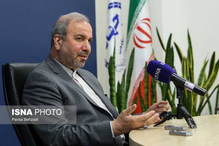 بالفيديو: السفير الإيراني في العراق: مجتبى خامنئي يقود البلاد بصلابة وبوادر النصر تلوح في الأفق