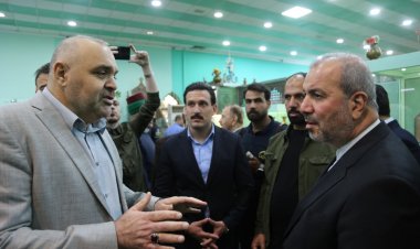 السفير الايراني لدى العراق: امريكا تورطت مع الايرانيين وسيخرجون اذلاء من منطقتنا