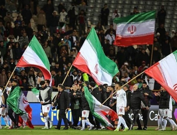 ايران اذا رفعتم علم غير علم الجمهورية الاسلامية سنوقف  مباريات المنتخب الإيراني في مونديال 2026